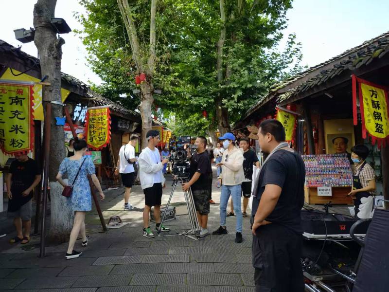 阿荣旗产品视频拍摄技术升级：AI与三维动画深度融合